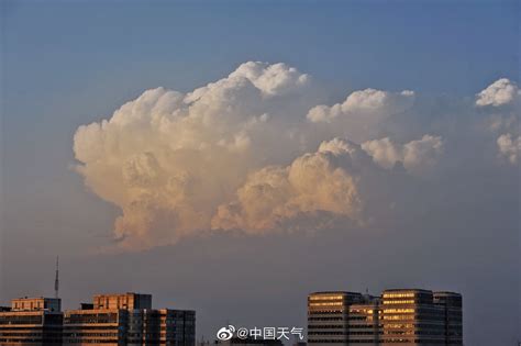 積雨雲特徵|积雨云